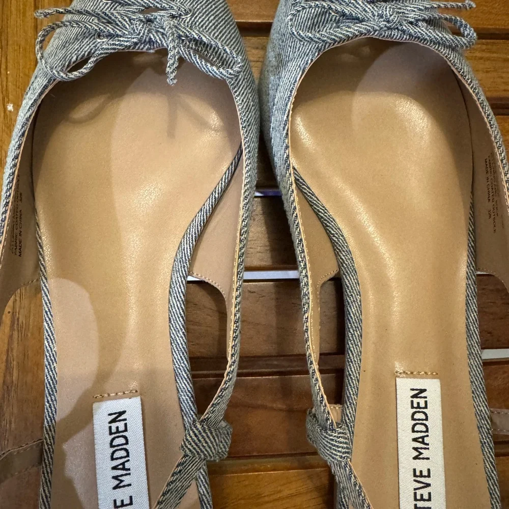 Steve Madden Women's Pinstripe Flats - Black and White - Picture 2 of 4